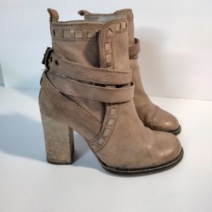 🍁 BEAUTIFUL FREE PEOPLE BOOTS 🍁